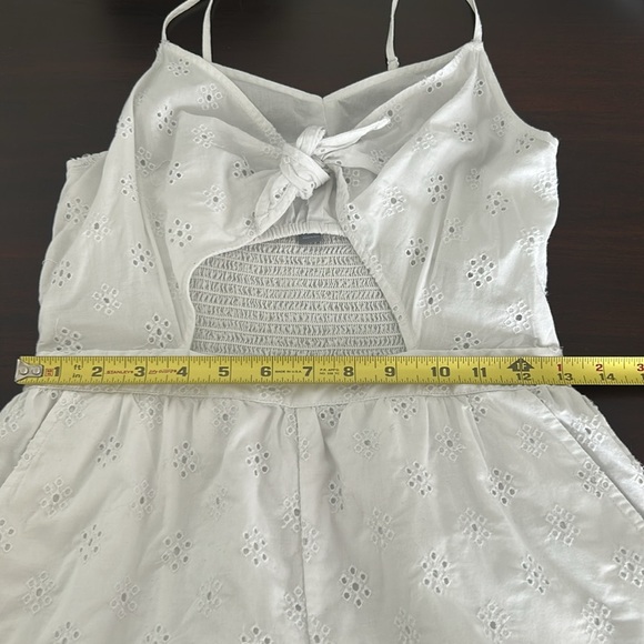 Aerie White Cutout Tie Front Cotton Eyelet Smocked Back Romper Size S - Picture 11 of 16